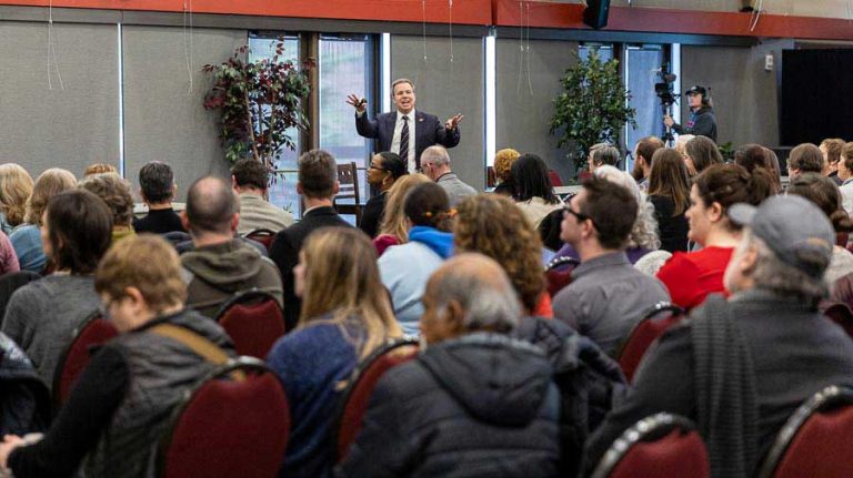 SOU president Rick Bailey opens his presentation to faculty and staff during a town hall meeting on the SOU campus. Bob Palermini photo/palermini.com