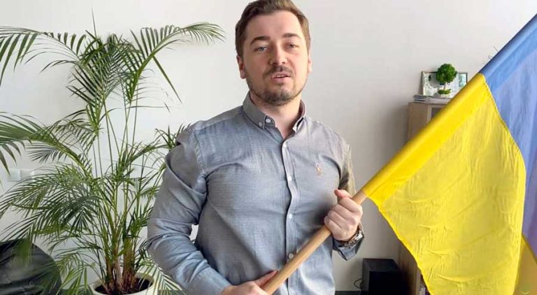 Yuri Pochapskyi is project manager and engineer for Yuristics, a Ukrainian tech company. He participates in monthly online conversations with other Ukrainians and Rogue Valley residents about conditions in the warn-torn country.