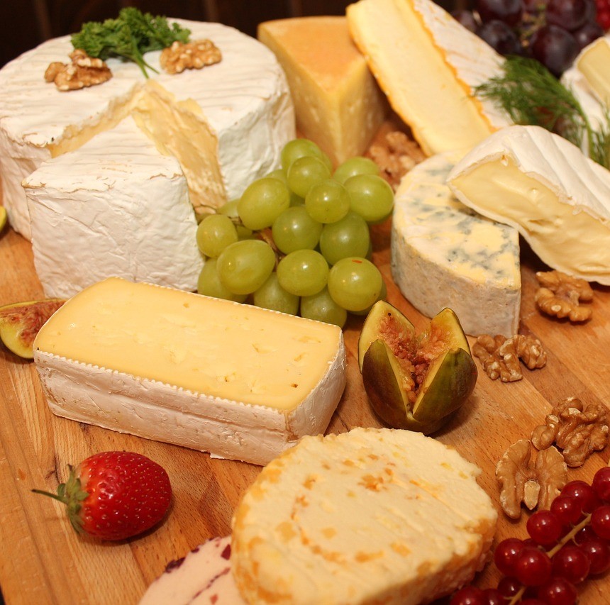 cheese-platter-1108564_1280_HNBS_Pixabay