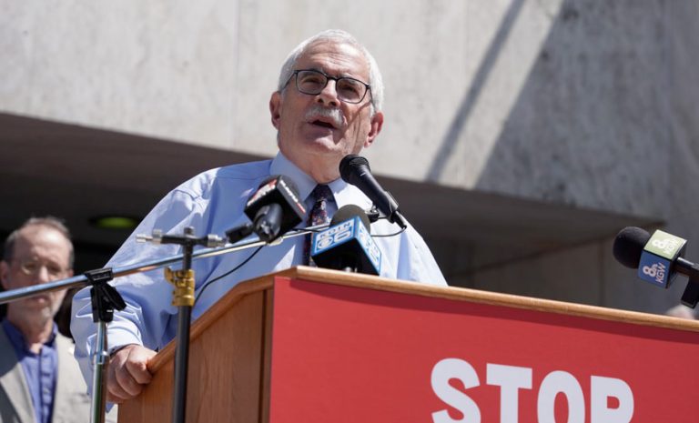 State Sen. Jeff Golden, D-Ashland, speaks during a press conference about the Senate Republican walkout on June 6, 2023. Oregon Capital Chronicle photo by Julia Shumway