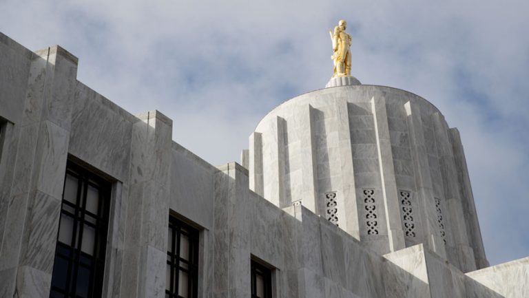 The Oregon state capitol building in Salem. Oregon Capital Chronicle photo by Amanda Loman