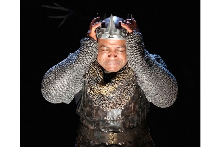 Kevin Kenerly's Macbeth struggles with the fruits of his ambition in OSF's 2024 production of the Scottish Play. Jenny Graham photo