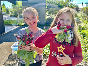 Rogue Valley Farm to School Celebrates 15 Years!