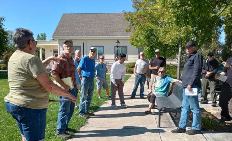 Cheryl Lashley speaks Tuesday. Ashland.news photo by Morgan Rothborne