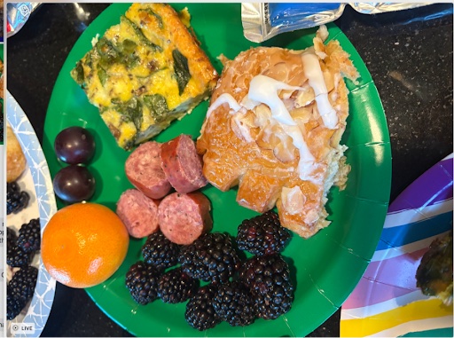 Organizations in Ashland need volunteers on the weekend to help feed those struggling with homelessness. Debora Gordon photo for Ashland.news